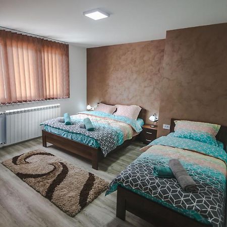 Kristal Apartmani أراندجيلوفاك المظهر الخارجي الصورة